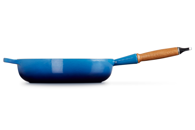 Cast Iron Saute Pan with Wooden Handle 28CM